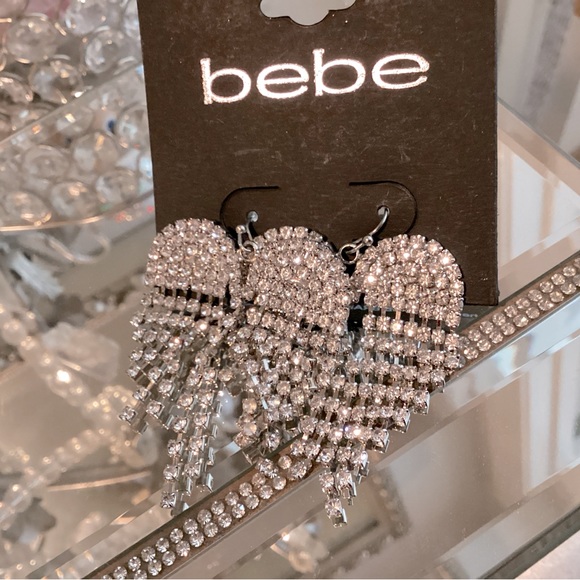 Beautiful Bebe earrings all Swarovski crystals - Picture 3 of 3